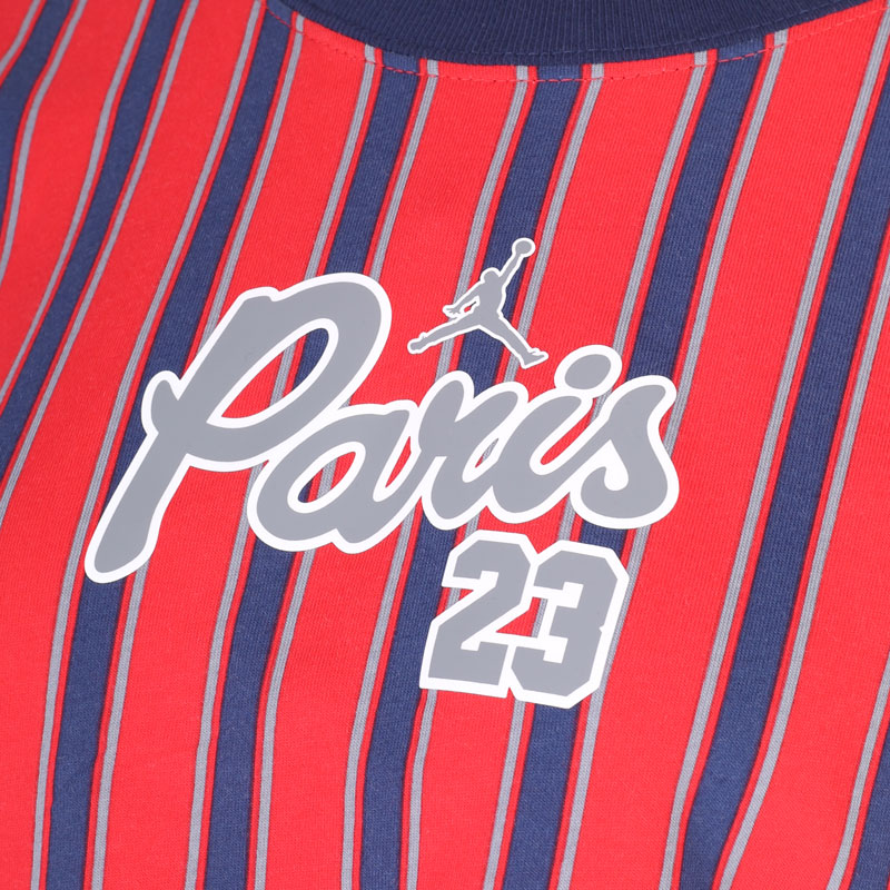 Женская футболка Jordan Paris Saint-Germain Graphic T-Shirt (DM4998-657)  - цена, описание, фото 2